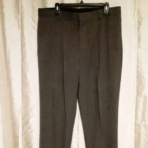 Van Heusen Men's Gray Dress Pants